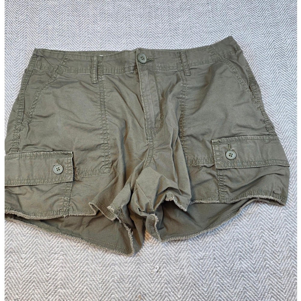 a.n.a A New Approach Olive Green Cargo Shortie Shorts Size 8 Mid-Rise Frayed Hem